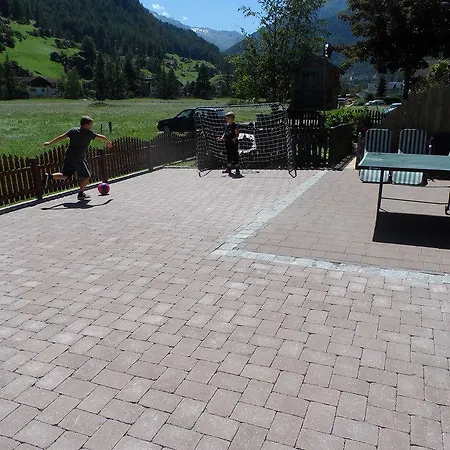Linserhof Apartament *