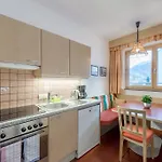 Linserhof 아파트